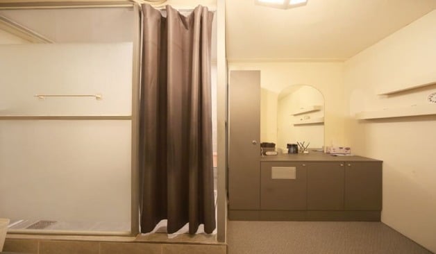 의정부 딥스웨디시 복도 실제 샵사진1