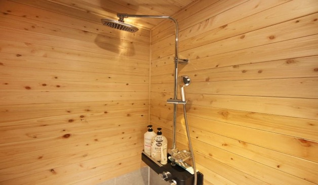 충남 아산 그대의힐링스토리 샤워실