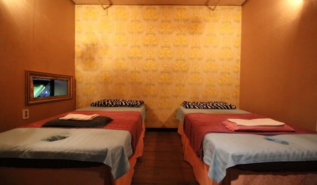 성남시 분당구 정자동 천스웨디시 커플룸