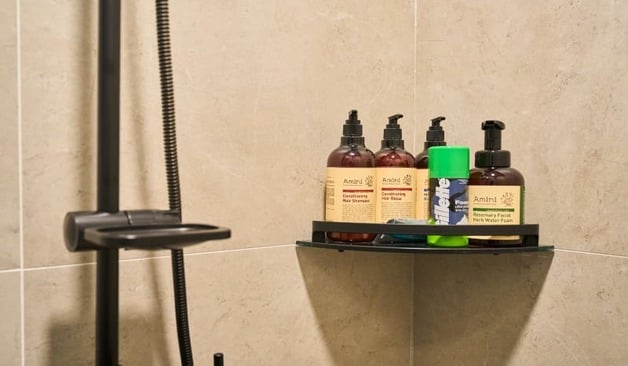 신사역 블랙로즈 샵 소개