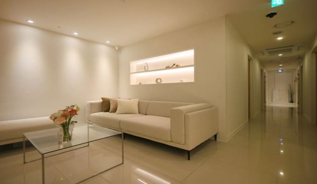 강남 선릉 비자르테라피 대기공간 실제 샵사진2