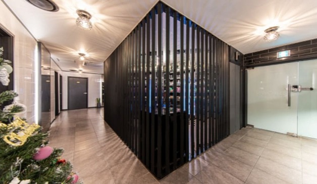 문학공원 사거리 브라운