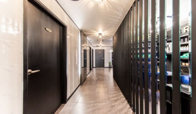 브라운테라피 복도