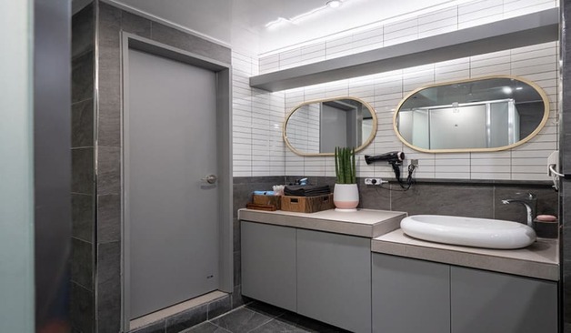 웨스턴스웨디시 샤워실