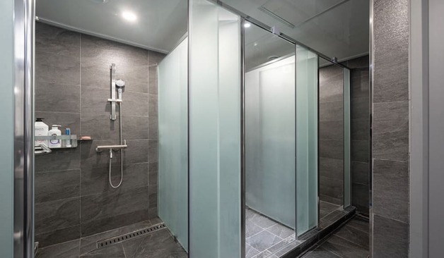 웨스턴스웨디시 샤워실2