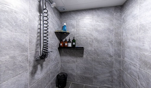 클린테라피 샤워실3