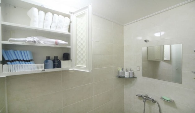 폼스웨디시 샤워실