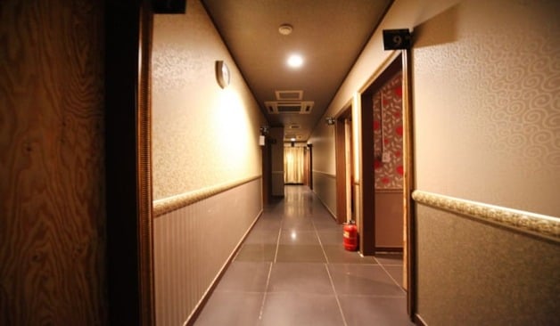 부천 중동 오후의힐링 복도 실제 샵사진