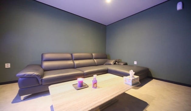 수원 금곡동 샾테라피 대기실 실제 샵사진