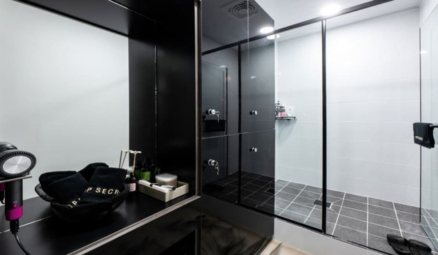 탑시크릿 샤워실