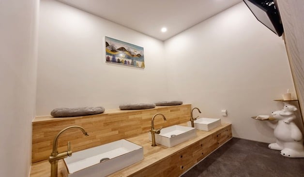 유성온천역 아마존스웨디시