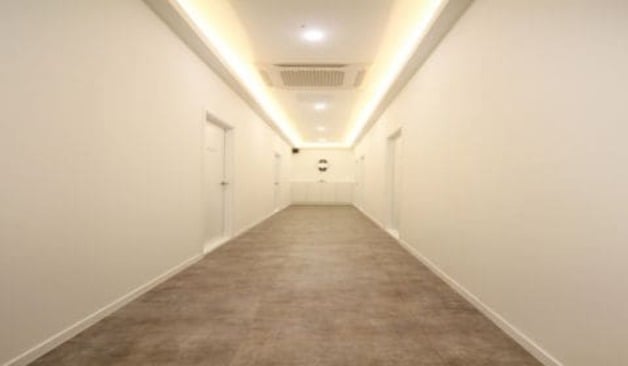 천안 불당 헤라테라피 복도 실제 샵사진