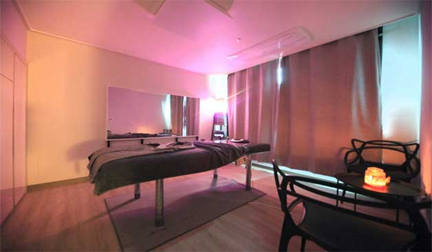 시청역-아리 스웨로미