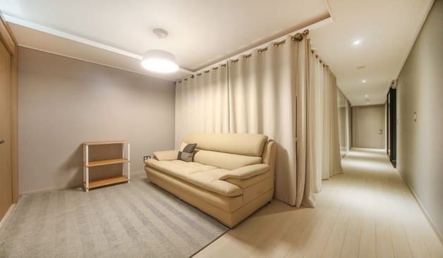 분당 판교 더러브테라피 대기공간 실제 샵사진