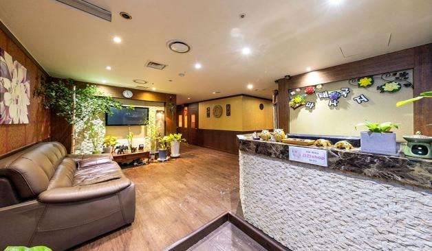 일산 백석역 태국왓포