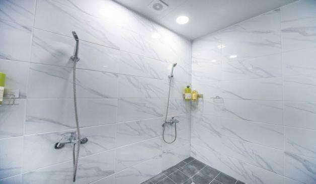 영종도 벨라스웨디시 샤워실 실제 샵사진