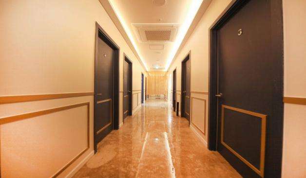 영종도 벨라스웨디시 복도 실제 샵사진2