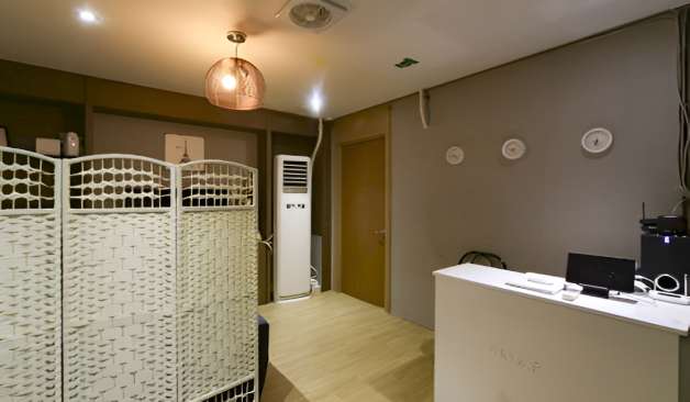 부산 중앙동 샤인테라피&타이