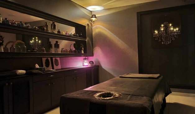 부산 온천동 더아로마