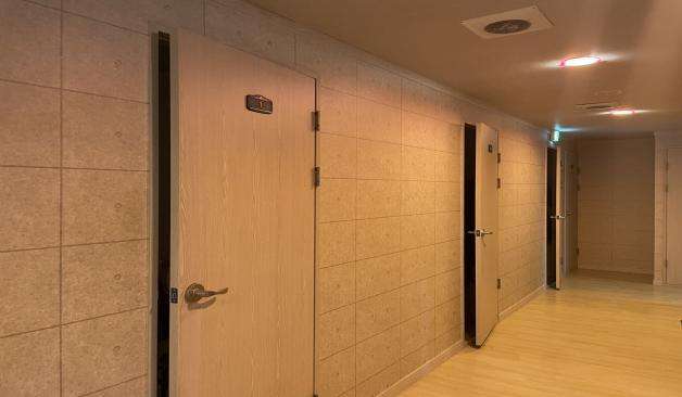 김해 삼계동 루비 마사지샵 위생적인 복도 이미지2