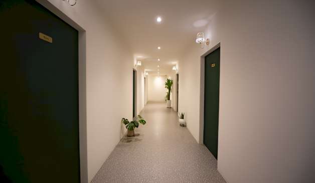 포항 오천읍 봄스웨디시 복도