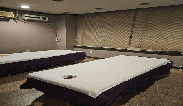 부천 상동역 장첸스웨디시 커플룸