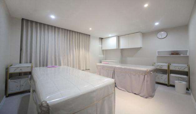 영등포 여의도 더로웰 에스테틱 관리실 실제 샵사진3