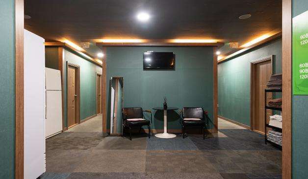 구미 진평동 벚꽃아로마 로비 실제 샵사진2