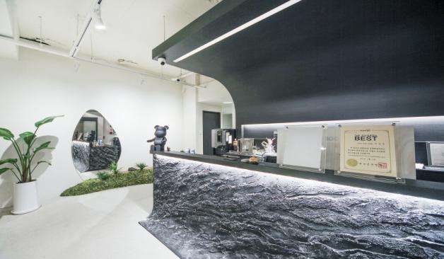 부산 스파인자이