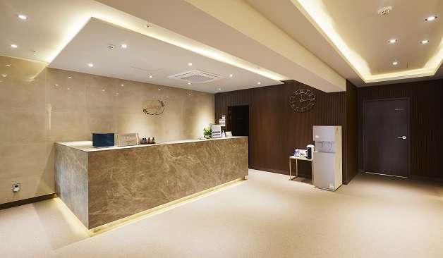 강남 논현동 포레스트앤스파 카운터