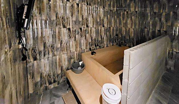 세종 보람동 킹스맨 스웨디시 나무로된 찜질공간 실제 샵사진