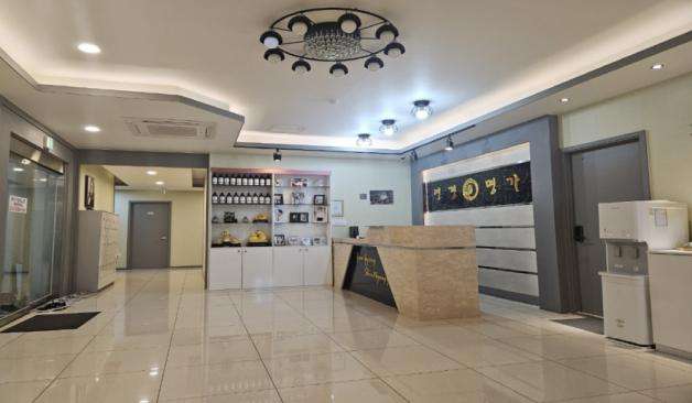 춘천 퇴계동 연경명가 로비