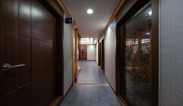 울산 달동 힐러아로마테라피 복도