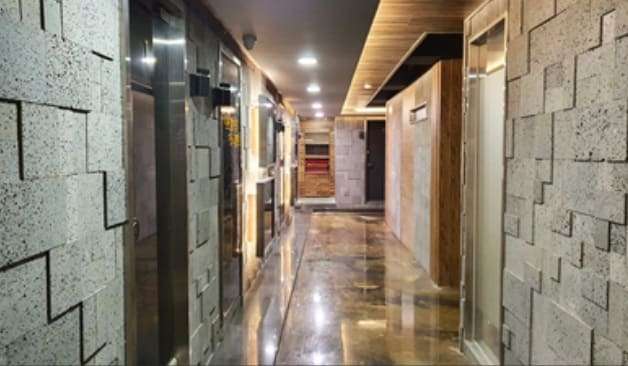 부산 동래 포카리스웨디시 복도