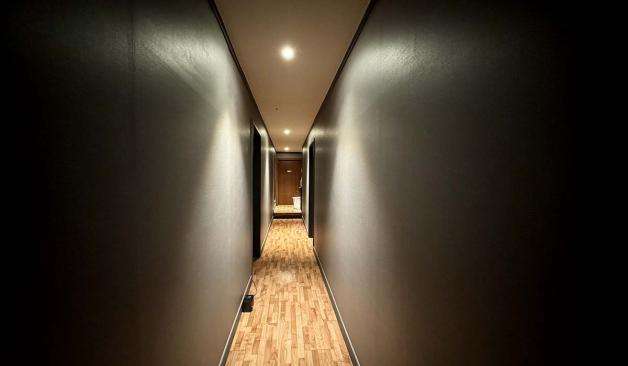 대전 둔산동 노블스웨디시 복도 실제 샵사진