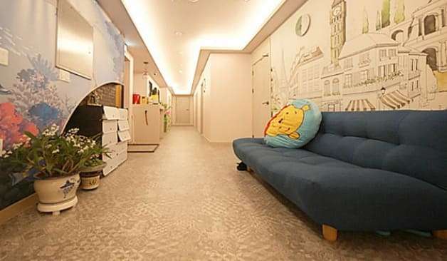 대구 두산동 앤유 복도1