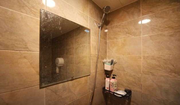 울산 달동 블랙타이 샤워실