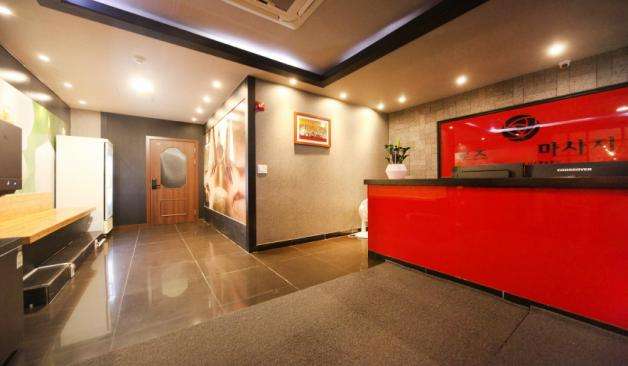 양주 광사동 로즈테라피 빨간 카운터 홀 실사진