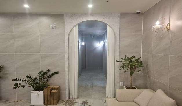 천안 두정동 버블테라피 복도 실제 샵사진1