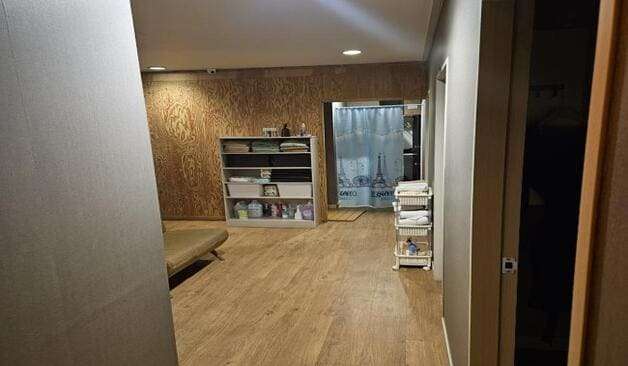 창원 마산 명품마사지 복도2