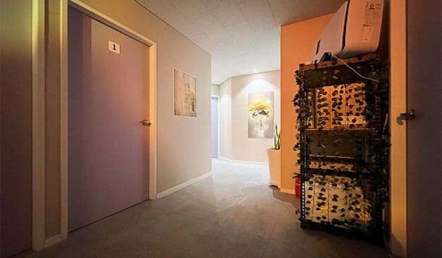 포항 두호동 해양테라피 복도1