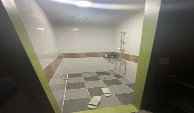 여수 학동 치앙마이 샤워실