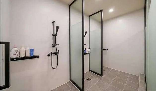 부산 해운대 홍테라피 샤워실