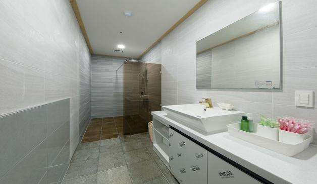 음성 맹동면 골드타이 샤워실