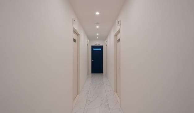 여의도 샛강역 더힐테라피 복도