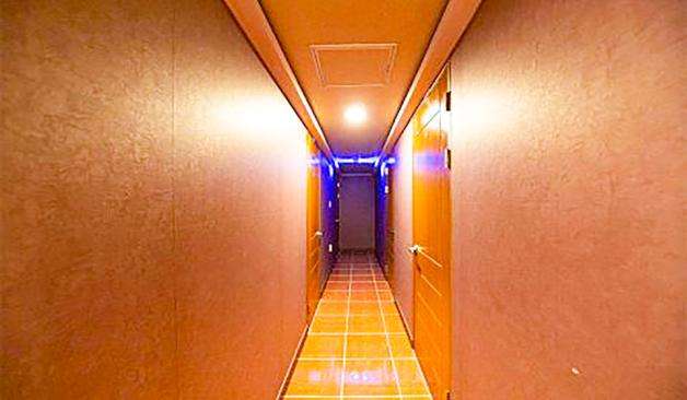 포항 죽도동 로이타이 복도