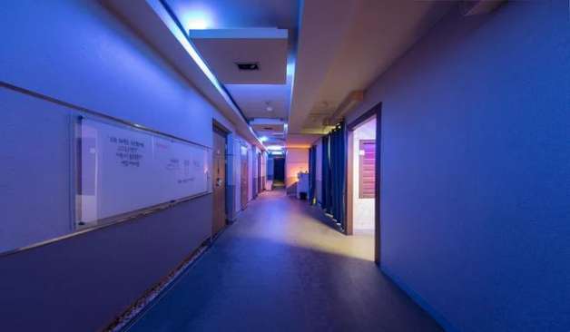 대구 두산동 극장테라피 복도1