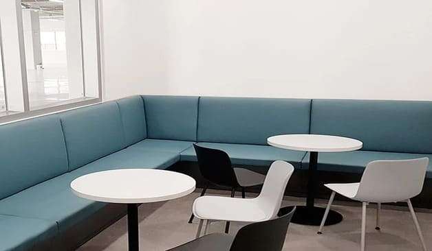 경주 성동동 킹스맨