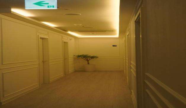 천안 불당동 아우라스웨디시 복도3