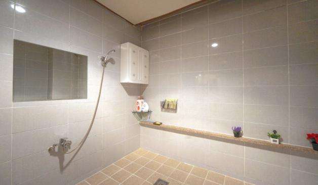 당진 수청동 유진테라피 샤워실